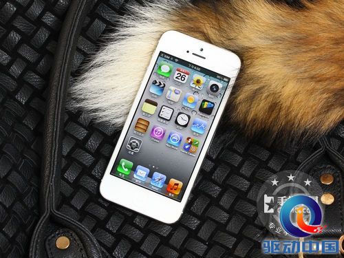 iPhone 5S发布白色版iPhone5价格爆降至3899