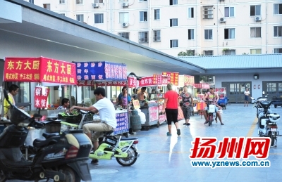 花局里夜市迎客10万人次 扬州未来将现花园式夜市