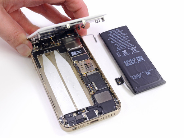 做工精致用料很足 苹果iPhone 5s拆解(5)