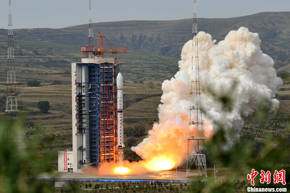 中国成功发射第三颗风云三号气象卫星(高清