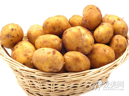 土豆营养价值高,对人体健康有着重要的保健作用