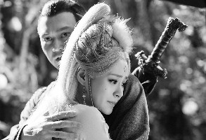 张智霖与阿娇在《白狐》中有亲密戏。