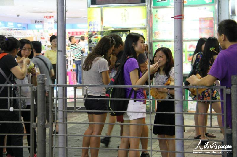 香港本地人口有多少人_香港本地啤酒(3)