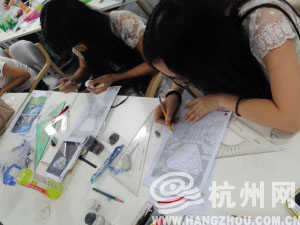 两岸画笔将以漫画为媒共同放飞漫画的少年中国华人中文版tk图片