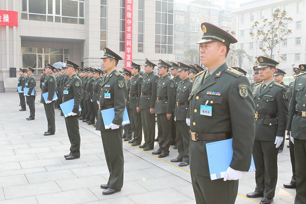 [转载] 陕西省军区司令员高龙福任中共陕西省委常委