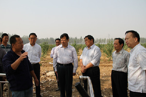许昌市人大常委会调研市50万亩高效节水灌溉