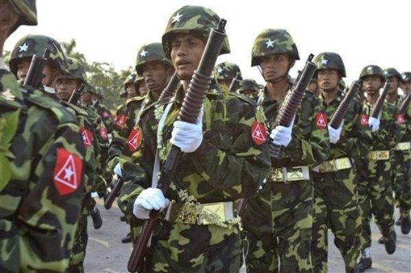习近平会见缅甸国防军总司令:望缅北早日稳定