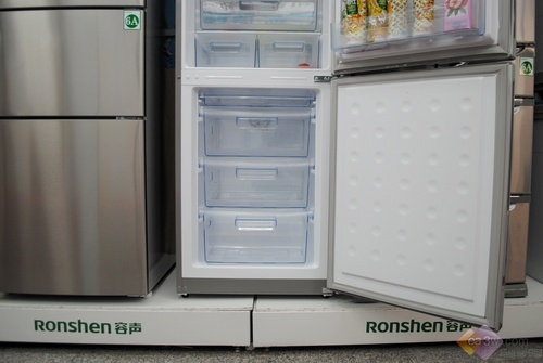 智能更节能 容声双开门冰箱惊喜促销
