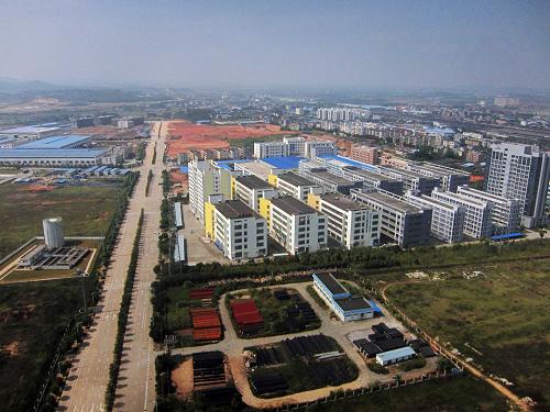 广西南宁国家经济技术开发区建设提速(组图)