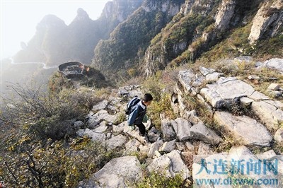 【图】读书可以改变命运翻山越岭上学去(图)