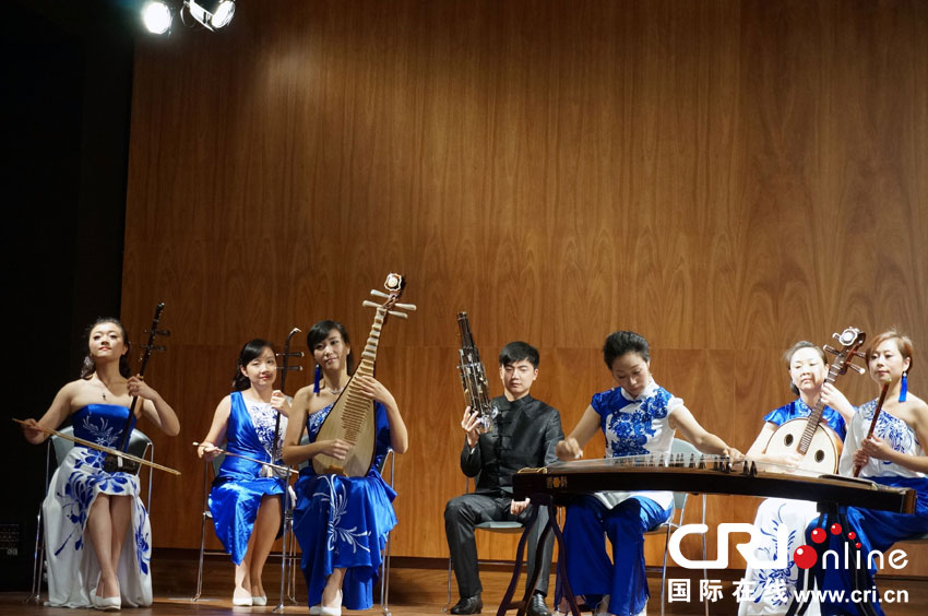 马德里中国文化中心举办中国传统乐曲音乐会(
