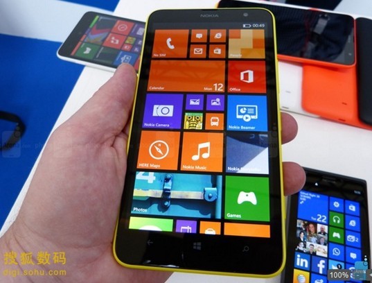 诺基亚Lumia 1320预购开始 售价高于预期