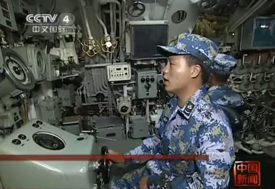 2013年10月27日,中国军方及官方首次解密组建42年的海军核潜艇部队.