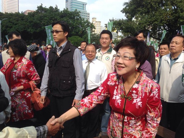 宣布选市长 吕秀莲:台北天空有我少女的回忆(图