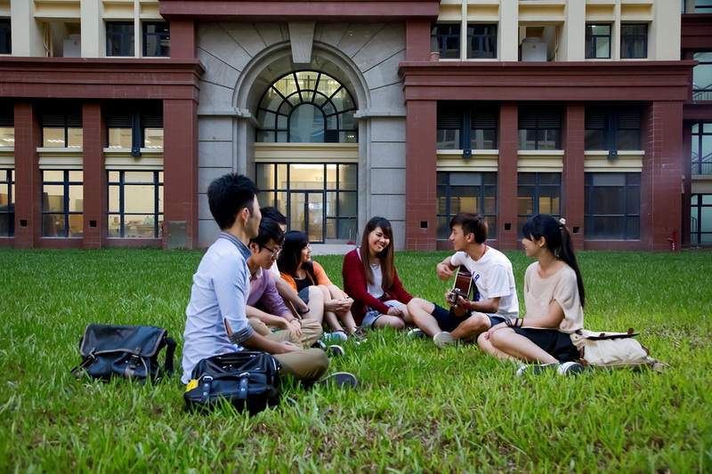 澳门大学新校区正式启用(图)