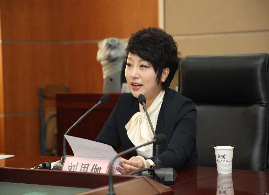 团市委北京电台联合打造国内首个青年广播节目(组图) - 汉丰网