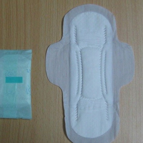卫生巾中毒14岁少女身亡第一次使用卫生巾(图