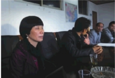 被严重道歉处分涉事教师向家长警告(图)-搜狐作文初中为人师表图片