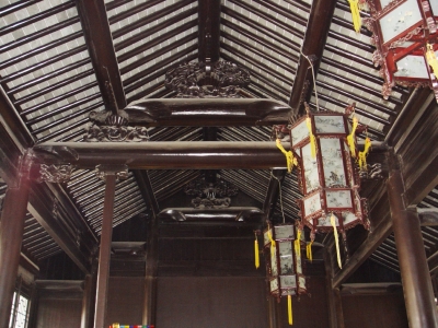 经对该民居厅堂进行测绘和鉴定,初步认定该建筑形制与风格符合明代中