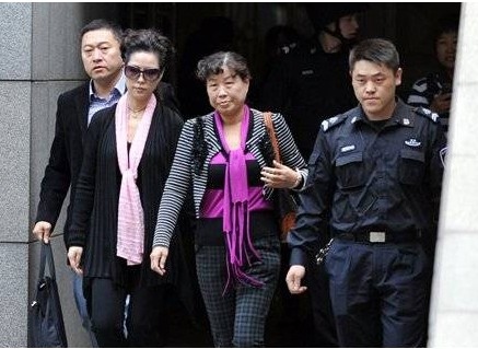 李某某进少管所服刑+若拒认罪服判将失减刑机