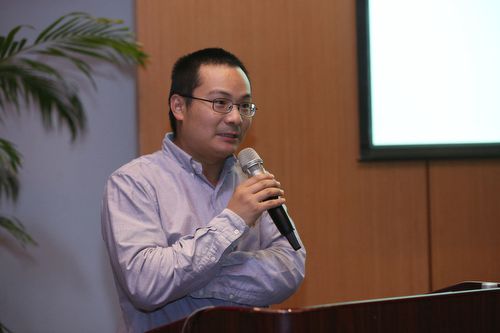 何雪峰:新闻评论发展面临法制困境