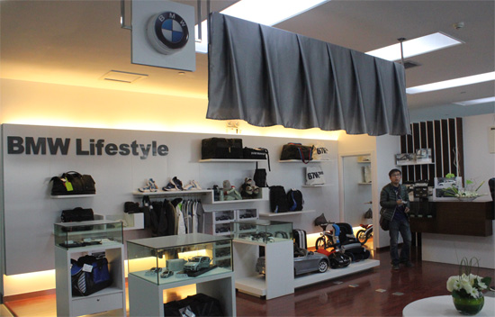 宝马bmw ifestyle昆明宝远精品店已开业!