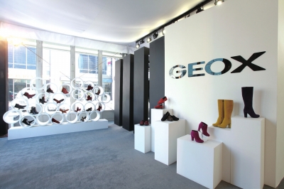 geox品牌概念店落户北京燕莎百货(组图)