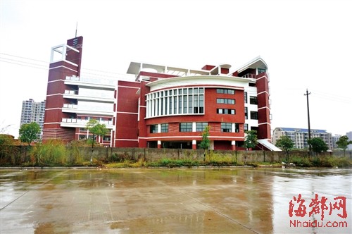 暂名旗山实验中学,一期工程已完工