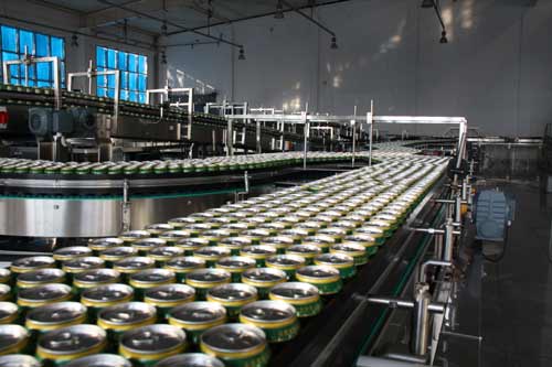 福建省第一条纯生啤酒易拉罐生产线在燕京惠泉