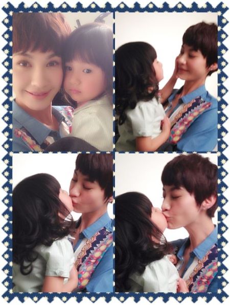 林志颖李湘赵薇姚晨李小璐 明星晒子女合影萌