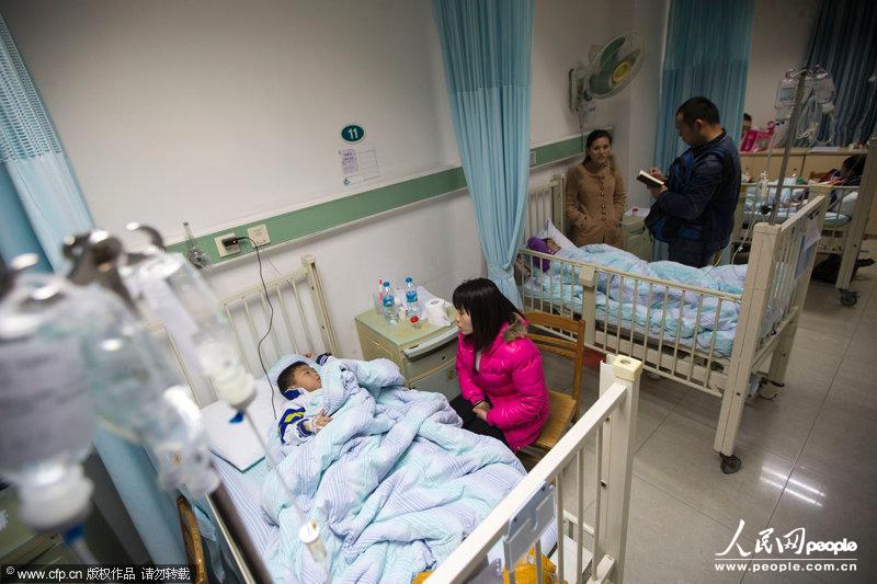 广州五名小学生误吃老鼠药入院 所幸暂无生命