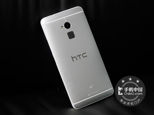 HTC One max背面图片