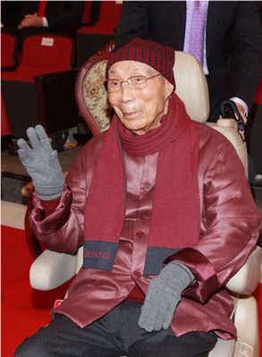 港媒揭邵逸夫传奇人生:成就东方好莱坞影城大亨