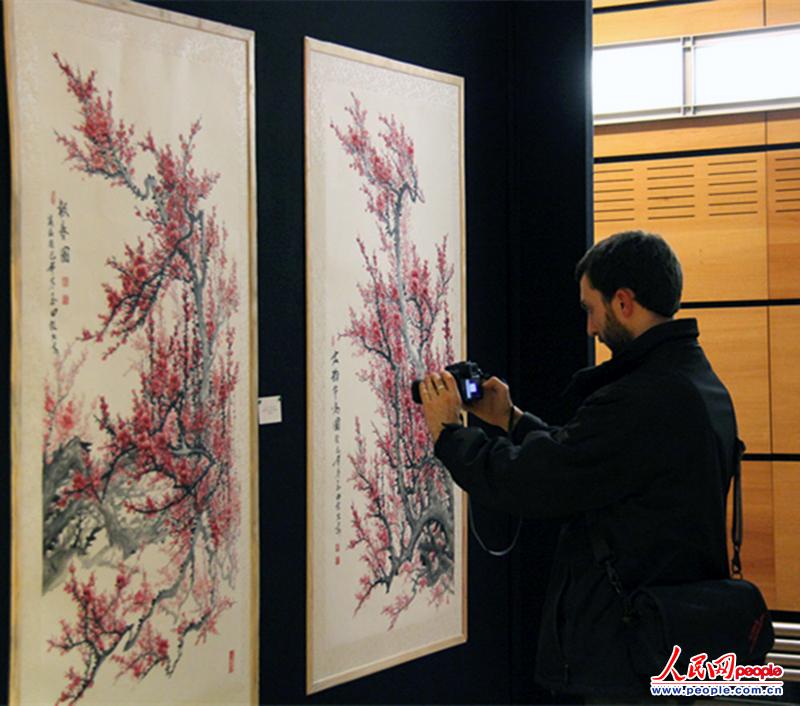巴黎举办文化中国艺术展(组图)