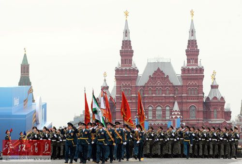 俄报:民调显示多数俄罗斯人惋惜苏联解体(图)