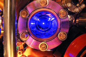 新造最精确原子钟 50亿年不差一秒(图)-搜狐滚动