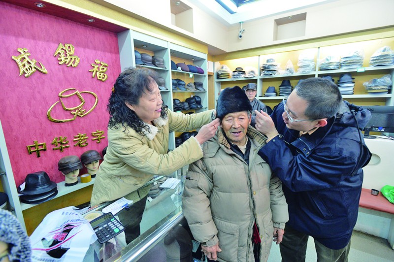 制帽排行_多地制帽产业集群携手打造2022上海帽子围巾手套展