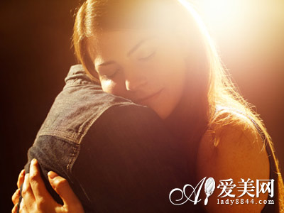 肌肤之亲:让他知道我好爱你