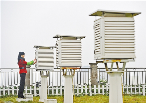 气象观测员:城市体温的记录者(组图)