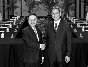 国台办陆委会正式会面