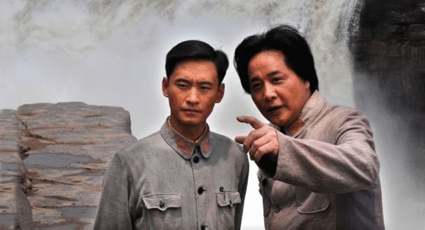 该剧由王霙,谢刚,丛珊等实力派演员主演,并有众多明星客串甘当绿叶.