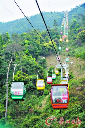 叱石景区首条索道运营(图)