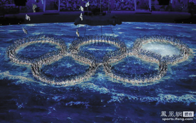东道主展示幽默一面奥运五环终完美呈现