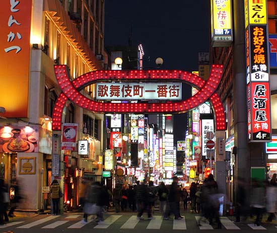 8.日本东京新宿歌舞伎町:分区专营