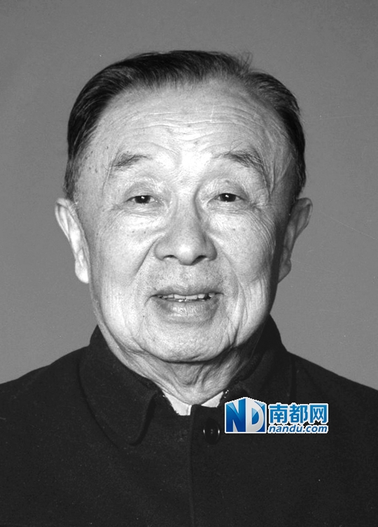 盘点两会32年13人 他们为政协代言(组图)