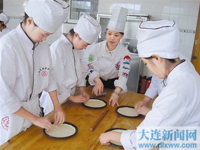 看咱技术女"大拿"各行各业都娇娆(组图)
