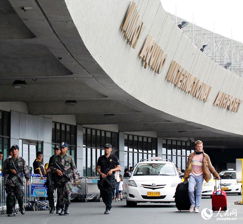 菲马尼拉机场加强安保应对突发状况(组图)