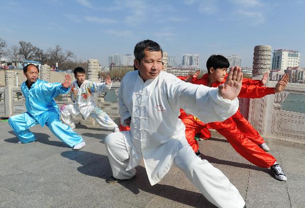 一直练习传统武术的人会在哪些方面得到提高?