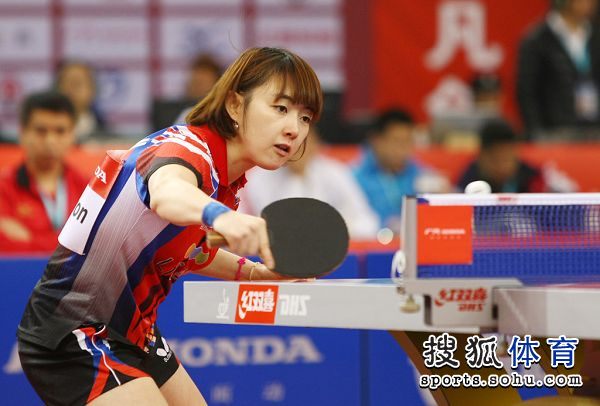 图文:2014乒乓球亚洲杯首日 韩国徐孝元