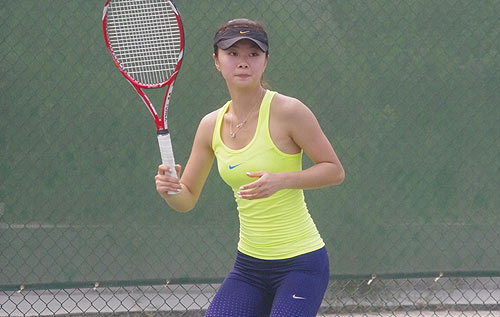 2014深圳itf女子巡回赛在深圳国际网球中心举行了第二轮下半区的争夺